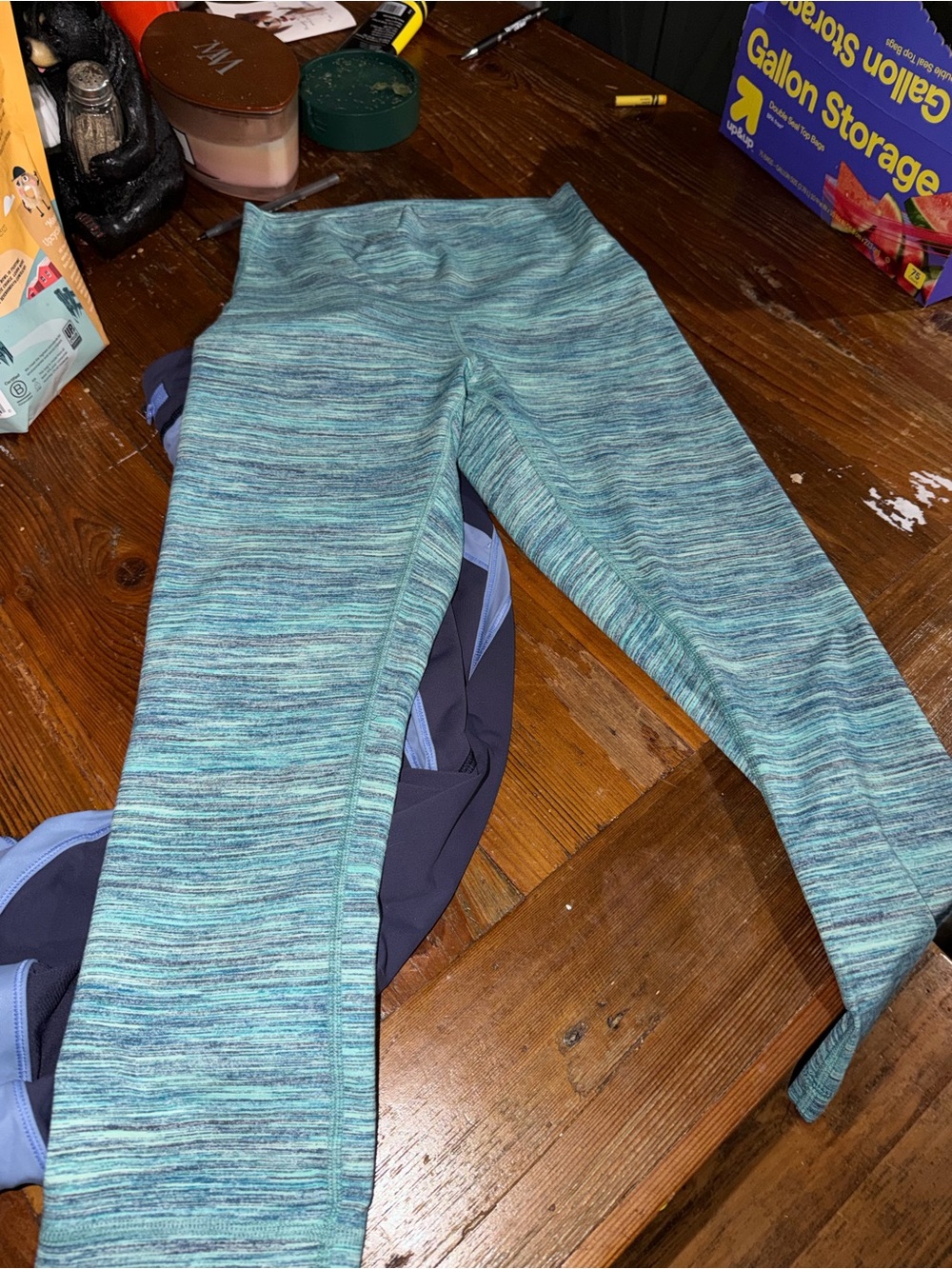 Bundle of 2 Lululemon Cropped Leggings Size 6 Yoga Running Workout Athletic - Picture 2 of 4